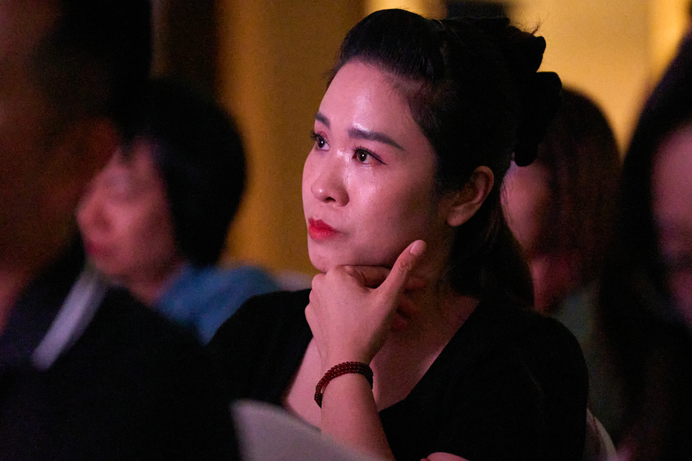 "Lá thư gửi tương lai" của Lê Minh Ngọc lấy nước mắt khán giả- Ảnh 2.