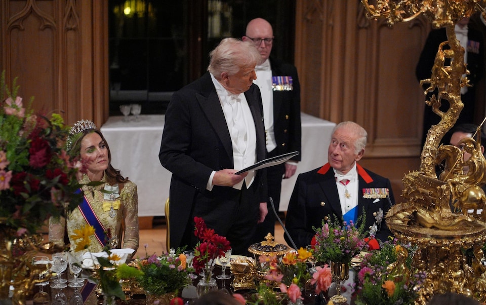 &Ocirc;ng Donald Trump khiến kh&aacute;ch mời tham dự quốc yến tại l&acirc;u đ&agrave;i Windsor bật cười- Ảnh 4.