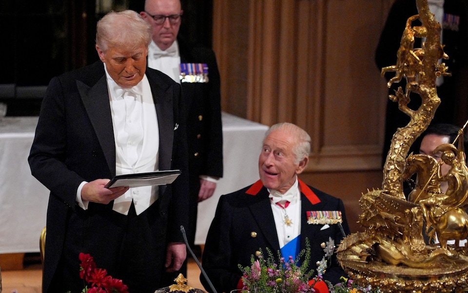 &Ocirc;ng Donald Trump khiến kh&aacute;ch mời tham dự quốc yến tại l&acirc;u đ&agrave;i Windsor bật cười- Ảnh 3.