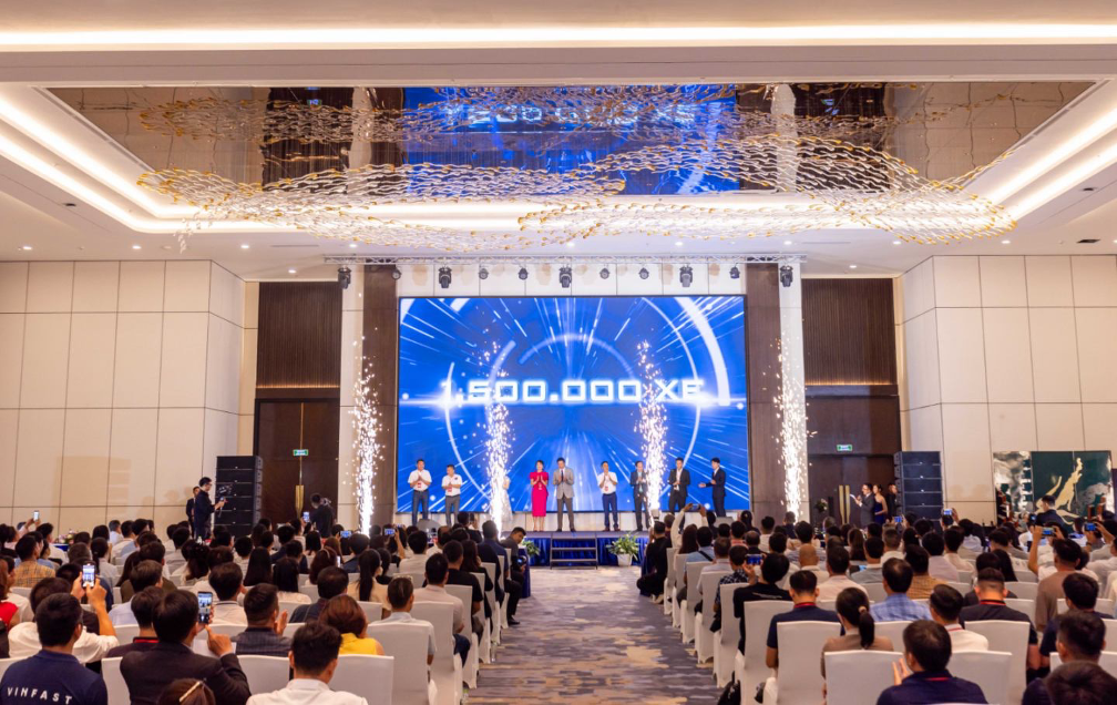 600 nh&agrave; ph&acirc;n phối VinFast đồng l&ograve;ng nhất tr&iacute; b&aacute;n 1,5 triệu xe m&aacute;y điện trong năm 2026 - Ảnh 1.