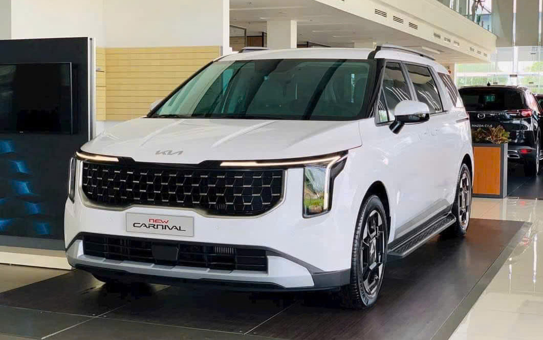 Xe gia đình của năm, hạng 1-2 tỷ đồng: Carnival, Kodiaq, Everest, CR-V, Santa Fe tạo nên cuộc đua khó đoán nhất CCA 2025- Ảnh 3.