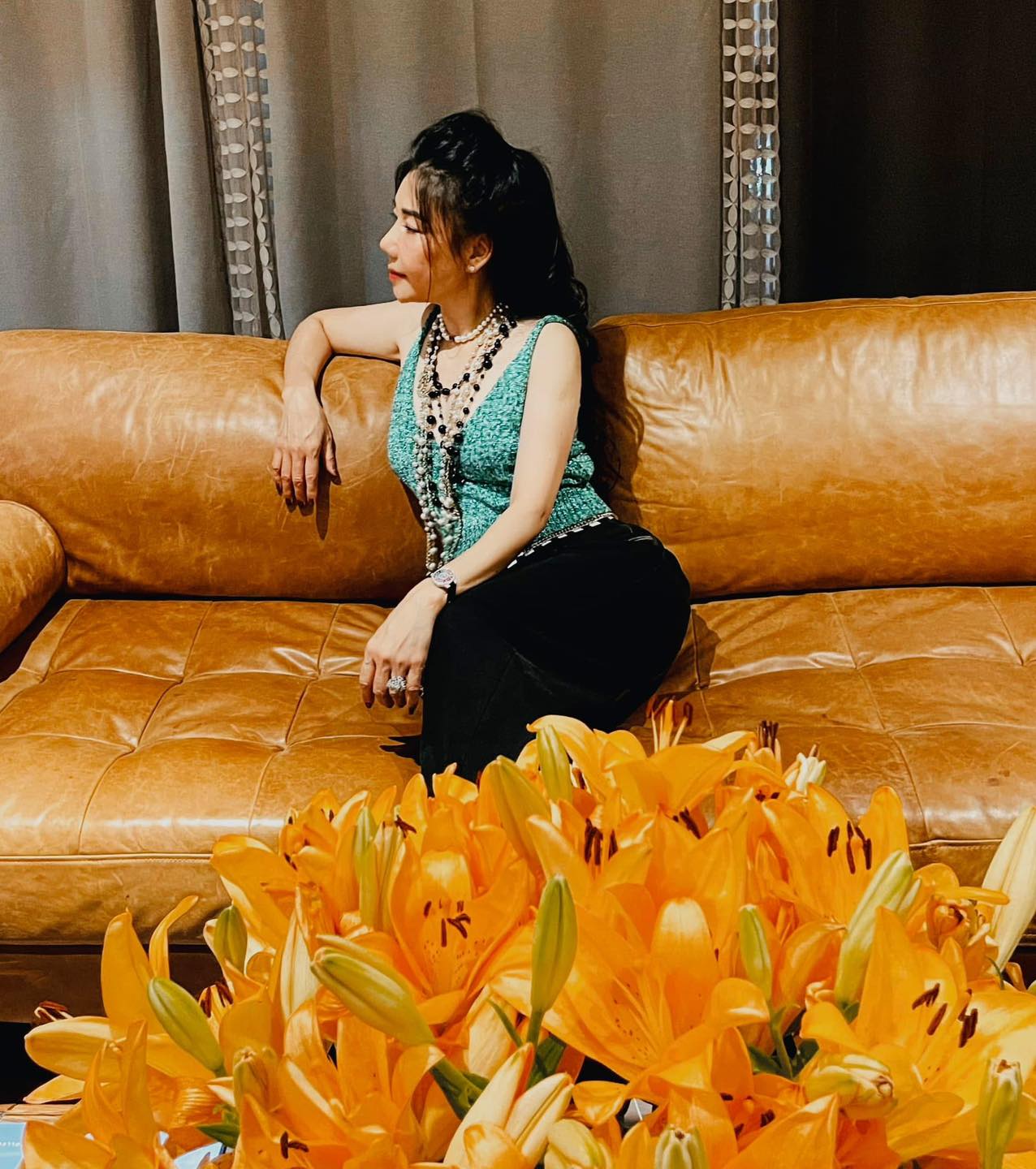 Ch&acirc;n dung người mẹ mời &ldquo;tổng t&agrave;i&rdquo; ra khỏi qu&aacute;n c&agrave; ph&ecirc;: Kh&iacute; chất n&agrave;y mới thật sự l&agrave; tổng t&agrave;i- Ảnh 5.