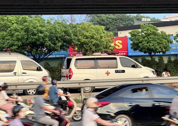 Phát hiện thi thể phân hủy dưới đường Vành đai 3 , Hà Nội: Thông tin mới nhất - Ảnh 1.
