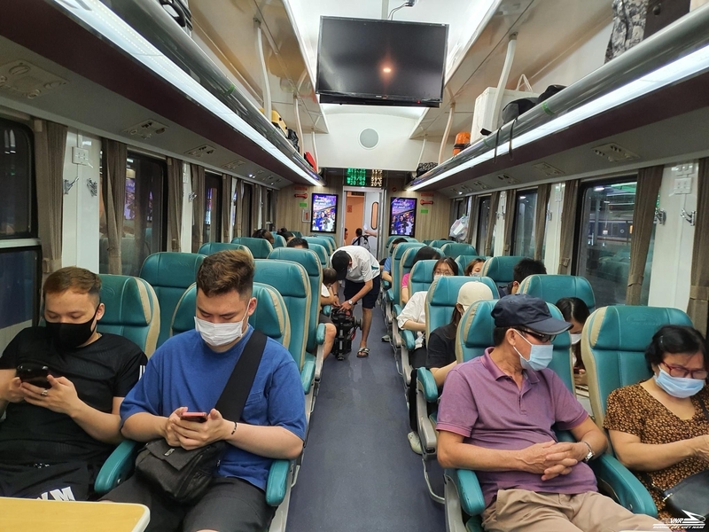 Chuyến tàu đi hơn 40km, mất hơn 1 giờ đồng hồ, giá vé chỉ 55.000d: Rất tiện nhưng nhiều người chưa biết - Ảnh 5.