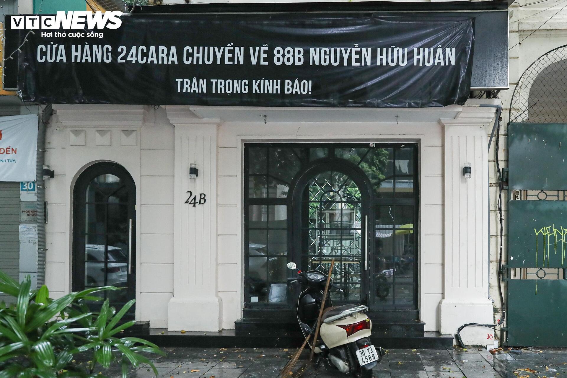 Cận cảnh 59 công trình trên đất vàng Hồ Gươm sắp di dời để xây quảng trường - Ảnh 14. Cận cảnh 59 công trình trên đất vàng Hồ Gươm sắp di dời để xây quảng trường - Ảnh 14.