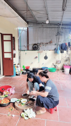 Tiểu thư Doãn Hải My "lên đồ" sang chảnh, xinh như hoa hậu, khí chất khác hẳn lúc cặm cụi rửa bát ở quê chồng - Ảnh 3.