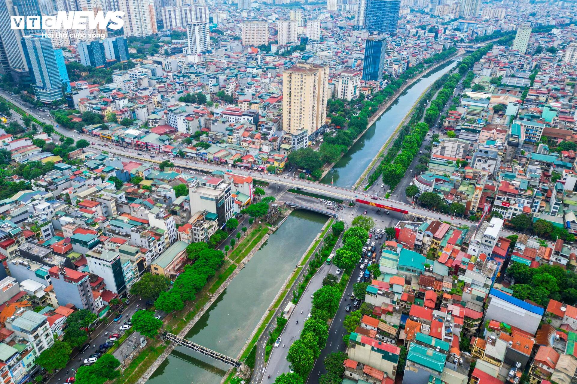 Sông Tô Lịch thay đổi ra sao sau một năm triển khai dự án 'hồi sinh'? - Ảnh 21.