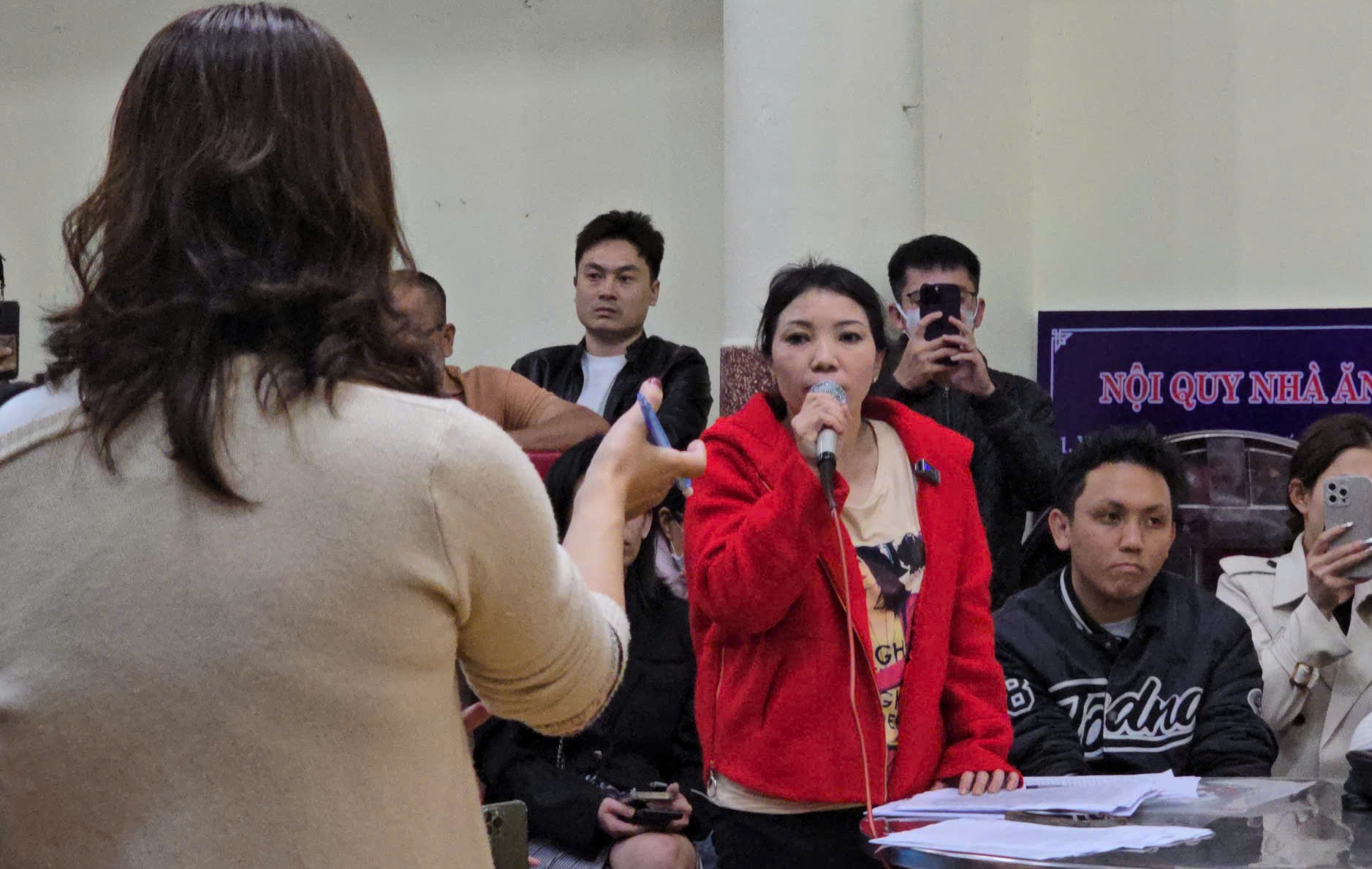 Cuộc đối chất về thực phẩm bẩn tại Trường Tiểu học T . V ở Đà Lạt - Ảnh 3.