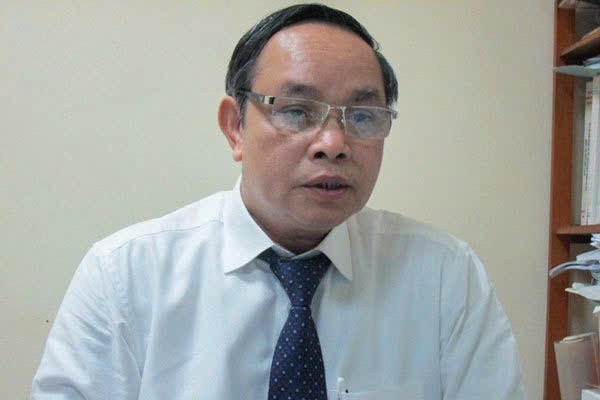 Nguy&ecirc;n Thẩm ph&aacute;n Trương Việt To&agrave;n khẳng định Bản &aacute;n lạm quyền giao đất l&agrave; đ&uacute;ng luật - Ảnh 2.