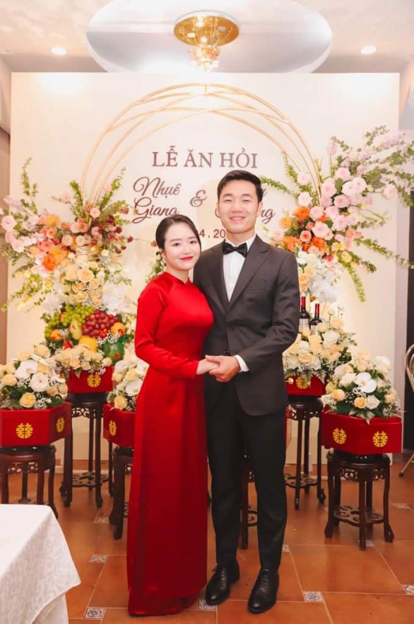 Vợ Giám đốc của Lương Xuân Trường dạo này chăm lộ diện, visual vợ hiền hay CEO sang chảnh cuốn hút hơn?- Ảnh 14. Vợ Giám đốc của Lương Xuân Trường dạo này chăm lộ diện, visual vợ hiền hay CEO sang chảnh cuốn hút hơn?- Ảnh 14.