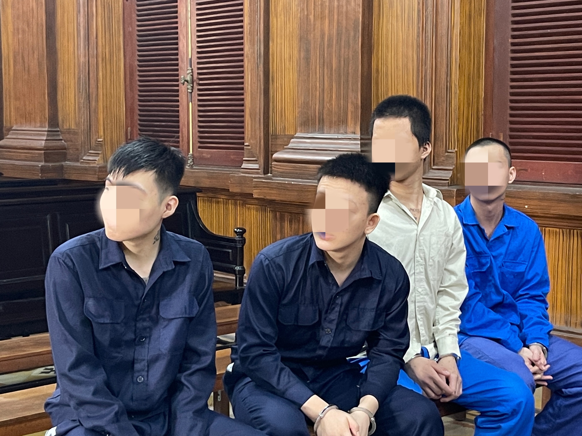 Dấu lặng trong phiên tòa Giết người và những bài học đau thương cho gia đình - Ảnh 1. Dấu lặng trong phiên tòa Giết người và những bài học đau thương cho gia đình - Ảnh 1.