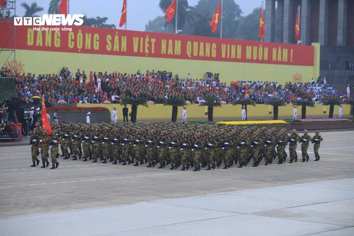 Hùng tráng Lễ diễu binh, diễu hành kỷ niệm 80 năm Quốc khánh 2/9 - Ảnh 34.