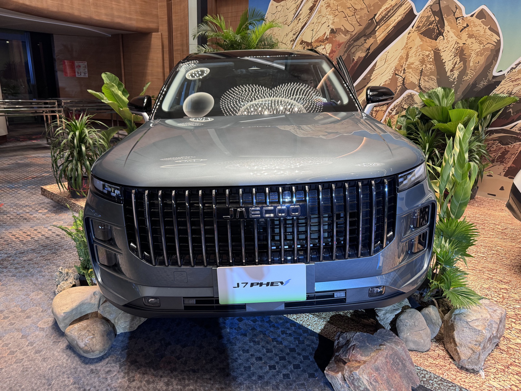 Những mẫu xe tiết kiệm nhiên liệu 4,83 lít / 100 km đáng chú ý tại Việt Nam - Ảnh 7.