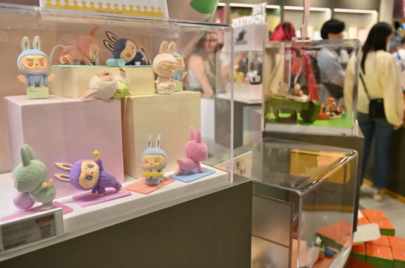 Tịch thu hơn 200.000 Sản phẩm Labubu giả, cảnh b&aacute;o sức khỏe trẻ em - Ảnh 2.