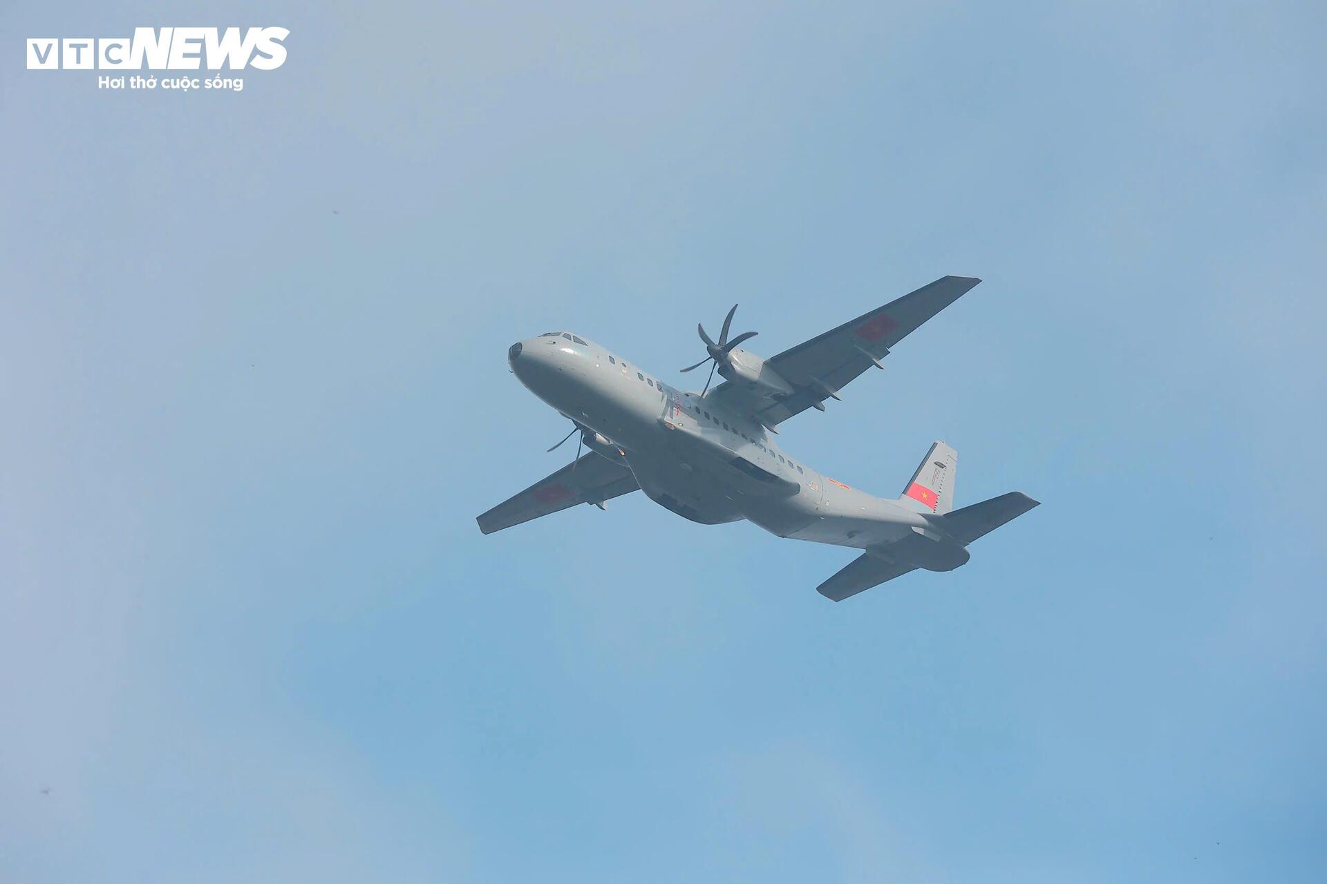 Hùng tráng Lễ diễu binh, diễu hành kỷ niệm 80 năm Quốc khánh 2/9 - Ảnh 11.