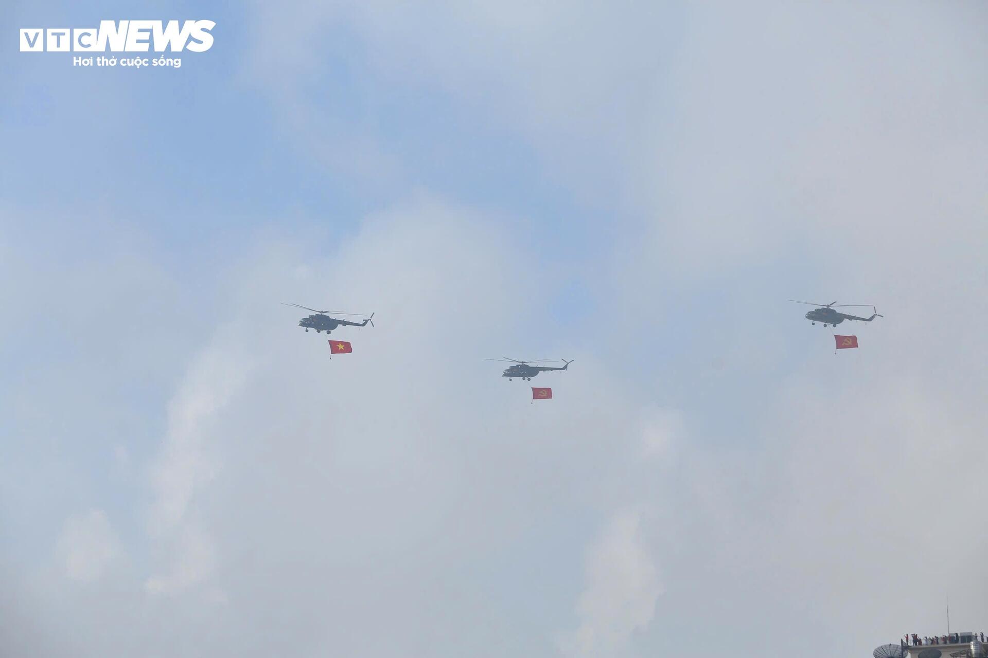 Hùng tráng Lễ diễu binh, diễu hành kỷ niệm 80 năm Quốc khánh 2/9 - Ảnh 9.