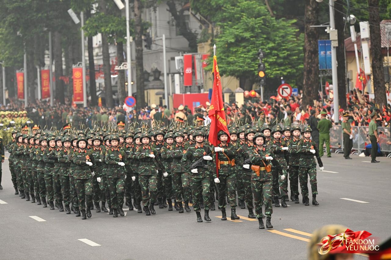  Lễ diễu binh diễu hành kỷ niệm 80 năm Quốc khánh chính thức bắt đầu- Ảnh 25.