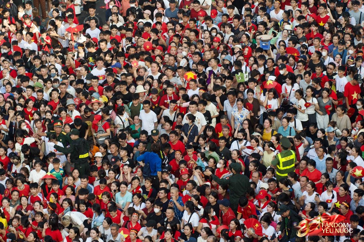 6h30 sáng 2/9: Lễ diễu binh diễu hành kỷ niệm 80 năm Quốc khánh chính thức bắt đầu- Ảnh 1.