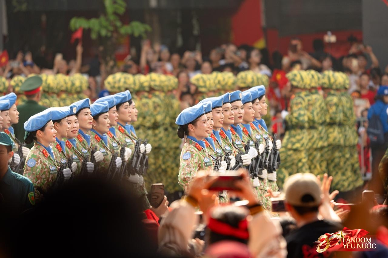 Ngày đẹp nhất là ngày 2/9: Các khối diễu binh diễu hành toả ra khắp Thủ đô trong nắng mùa thu rực rỡ- Ảnh 17.