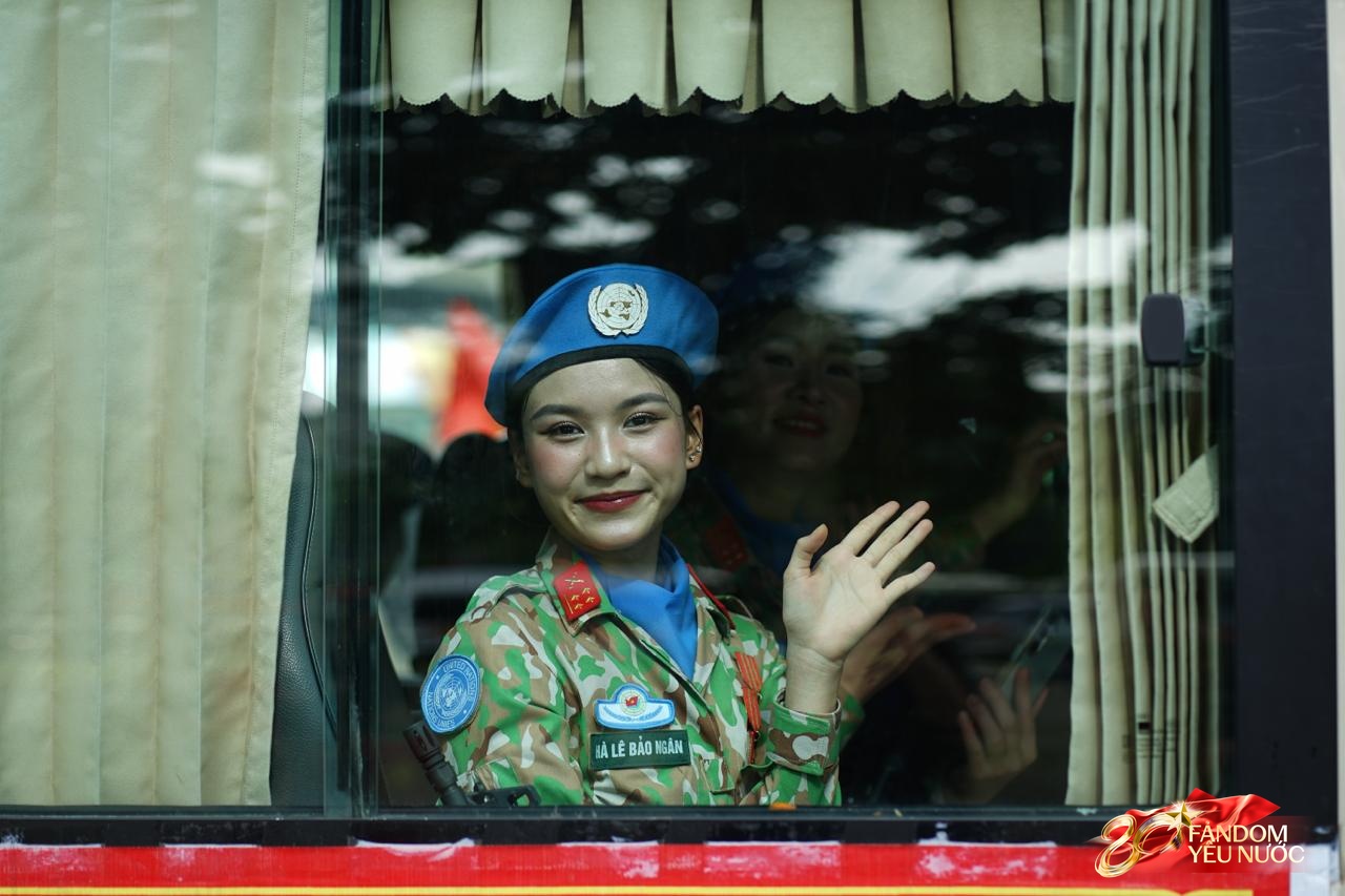 Ngày đẹp nhất là ngày 2/9: Các khối diễu binh diễu hành toả ra khắp Thủ đô trong nắng mùa thu rực rỡ- Ảnh 3.