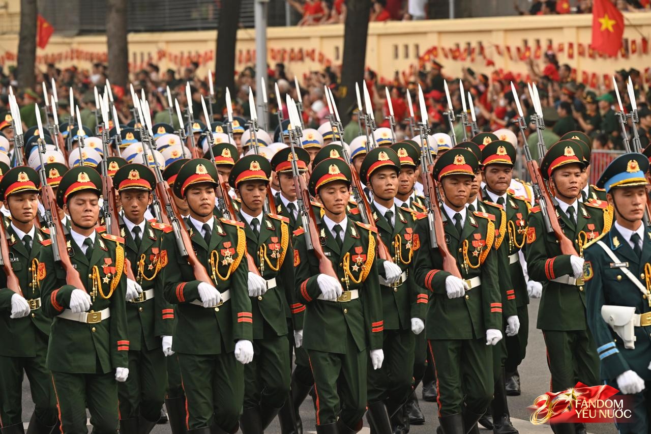  Lễ diễu binh diễu hành kỷ niệm 80 năm Quốc khánh chính thức bắt đầu- Ảnh 16.