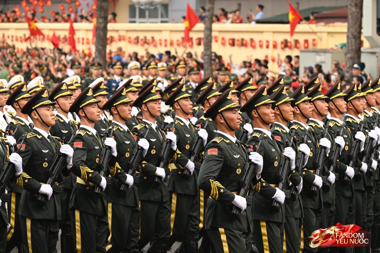  Lễ diễu binh diễu hành kỷ niệm 80 năm Quốc khánh chính thức bắt đầu- Ảnh 20.