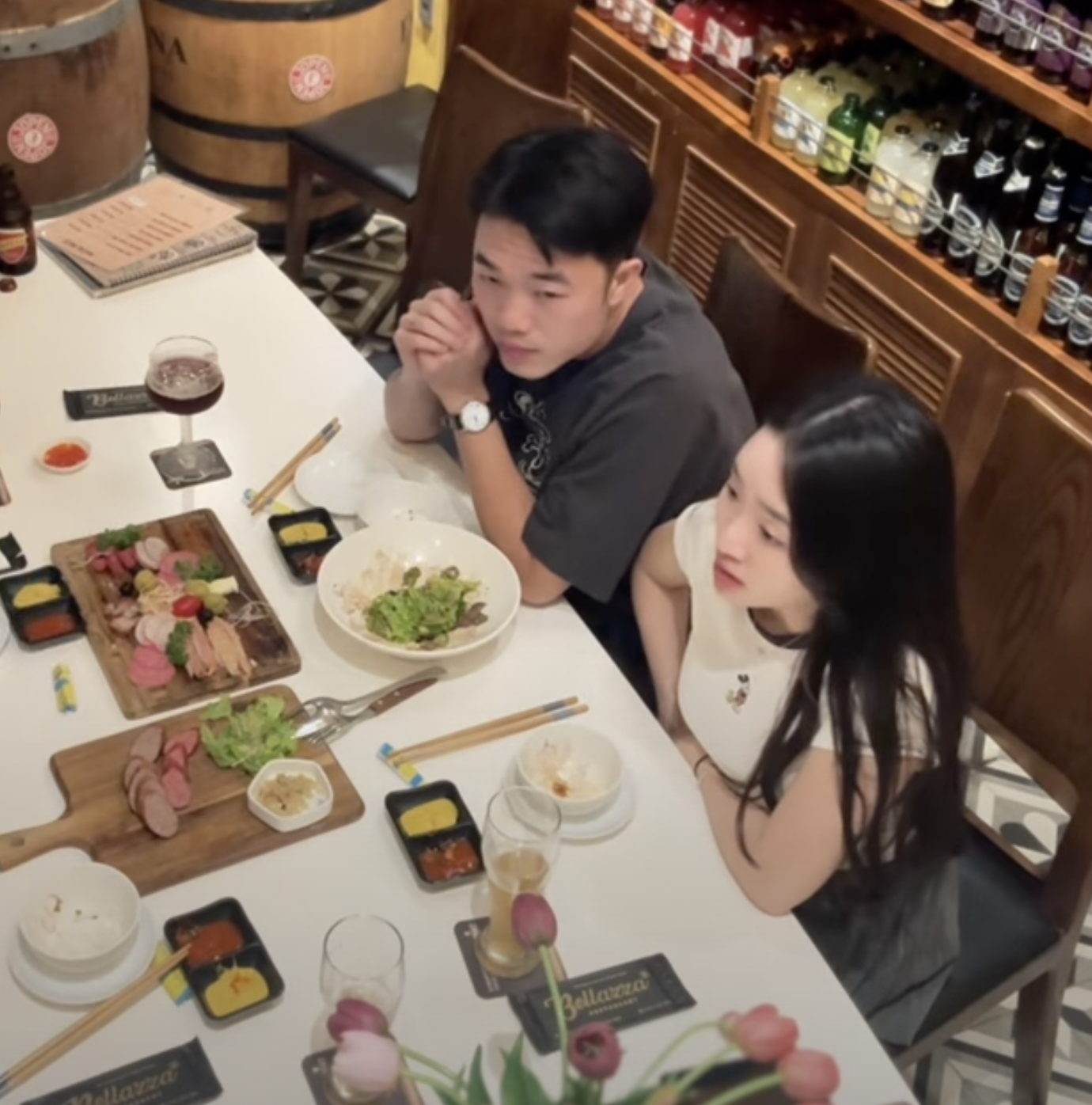 Vợ Giám đốc của Lương Xuân Trường dạo này chăm lộ diện, visual vợ hiền hay CEO sang chảnh cuốn hút hơn?- Ảnh 10. Vợ Giám đốc của Lương Xuân Trường dạo này chăm lộ diện, visual vợ hiền hay CEO sang chảnh cuốn hút hơn?- Ảnh 10.