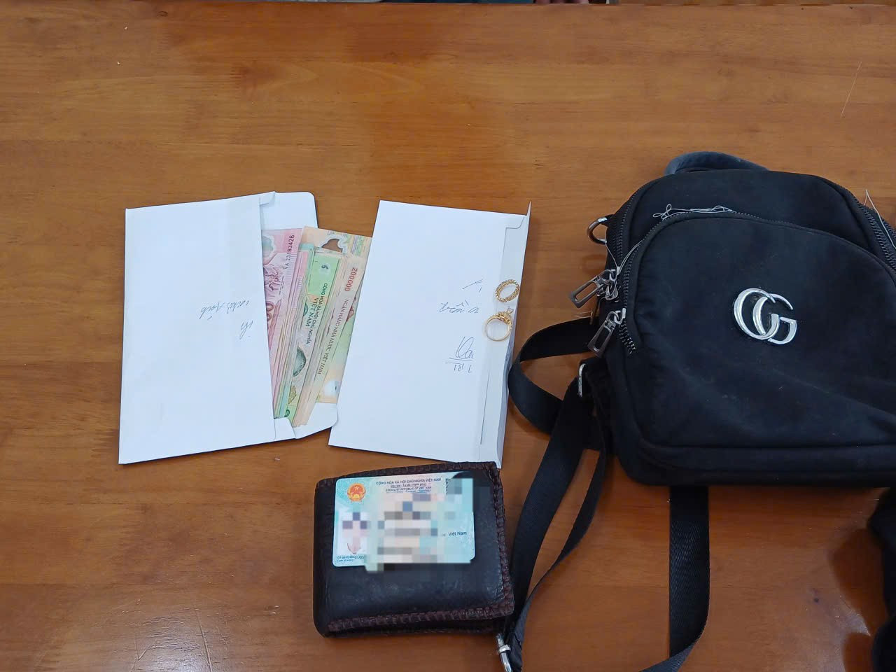 Bắt nghi phạm cướp tài sản ở Đà Nẵng: Diễn biến vụ việc gây chú ý - Ảnh 2.