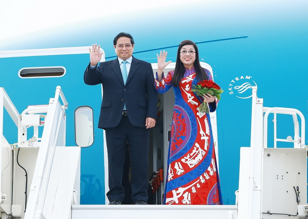 Khoảnh khắc đẹp v&agrave; gần gũi của Phu nh&acirc;n Thủ tướng Phạm Minh Ch&iacute;nh, ai ngắm cũng thấy &ldquo;thật tuyệt vời&rdquo;!- Ảnh 3.