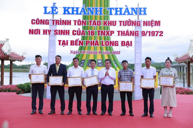 Khánh thành Khu tưởng niệm thanh niên xung phong hy sinh tại bến phà Long Đại - Ảnh 5. Khánh thành Khu tưởng niệm thanh niên xung phong hy sinh tại bến phà Long Đại - Ảnh 5.