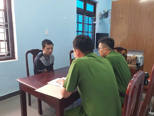 Bắt tạm giam Nguyễn Hoàng Huy sinh năm 2002- Ảnh 1. Bắt tạm giam Nguyễn Hoàng Huy sinh năm 2002- Ảnh 1.