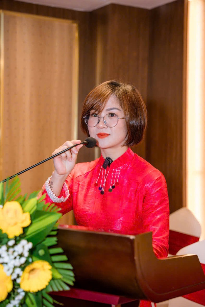 Chưa đăng k&yacute; thường tr&uacute; cho con: Luật sư cho rằng phạt chưa đ&uacute;ng luật!- Ảnh 1.