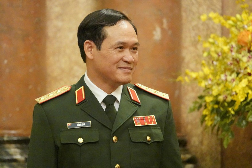 Thủ tướng bổ nhiệm nhân sự Bộ Quốc phòng: Thay đổi quan trọng trong lãnh đạo - Ảnh 2. Thủ tướng bổ nhiệm nhân sự Bộ Quốc phòng: Thay đổi quan trọng trong lãnh đạo - Ảnh 2.