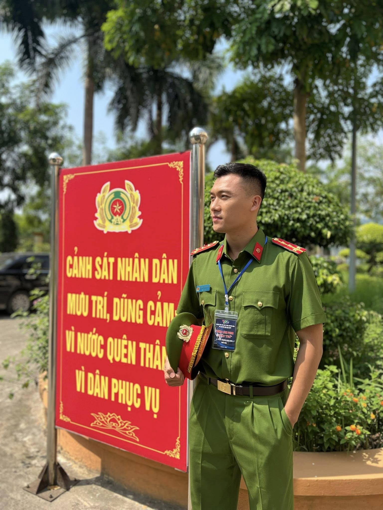 - Ảnh 4. - Ảnh 4.