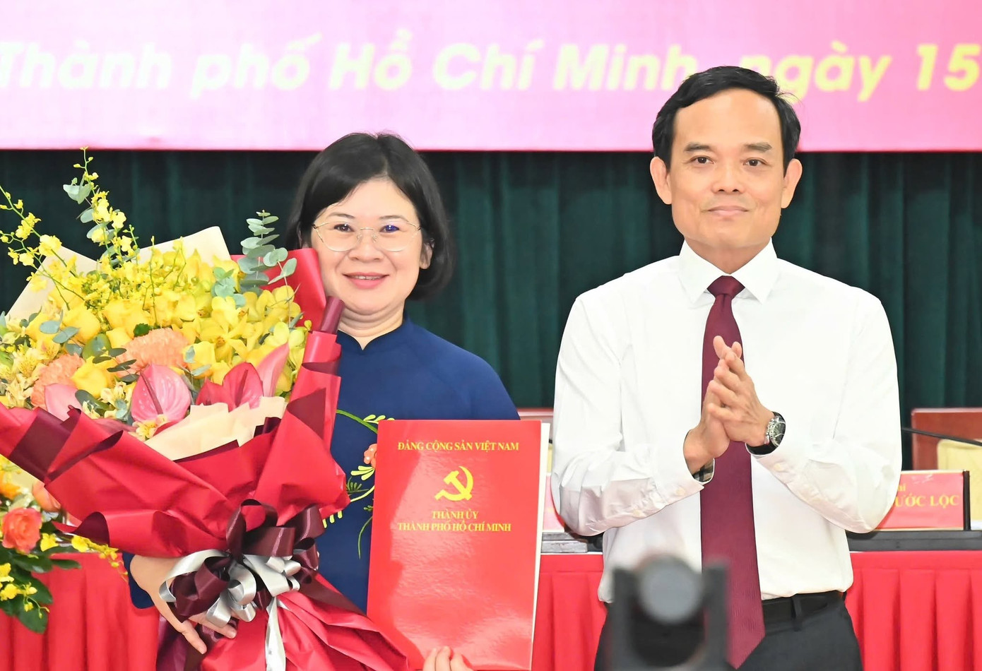 Bộ Chính trị chỉ định nhân sự mới tại TPHCM , thanh hóa và Cà Mau - Ảnh 1.