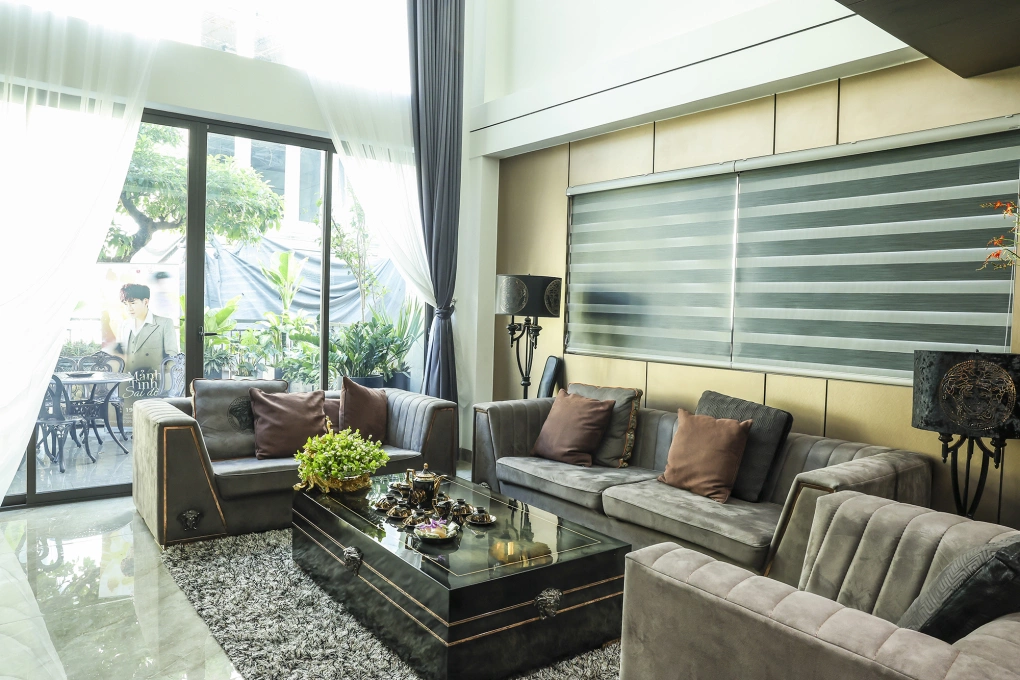 Nhà 8 tầng của ca sĩ Quang Hà ở Ngọc Lâm, Hà Nội - Ảnh 2.