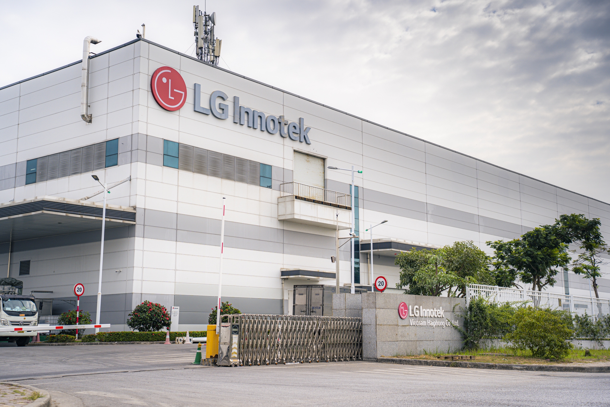 "Đại bàng" LG Innotek củng cố "cứ điểm" Việt Nam: Hoàn tất nhà máy tỷ đô, tăng gấp đôi công suất module camera- Ảnh 4.