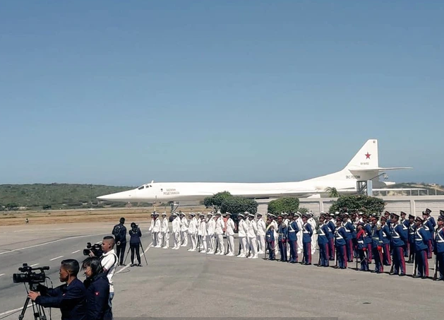 Oanh tạc cơ Tu-160 có trở lại Venezuela? Nga cân nhắc nước cờ chiến lược giữa lúc Mỹ gia tăng áp lực- Ảnh 3. Oanh tạc cơ Tu-160 có trở lại Venezuela? Nga cân nhắc nước cờ chiến lược giữa lúc Mỹ gia tăng áp lực- Ảnh 3.