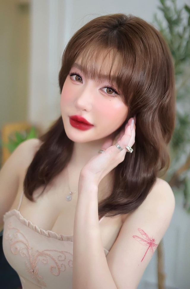 Không thể nhận ra "biểu tượng gợi cảm" đình đám showbiz Việt ở tuổi U40- Ảnh 3.