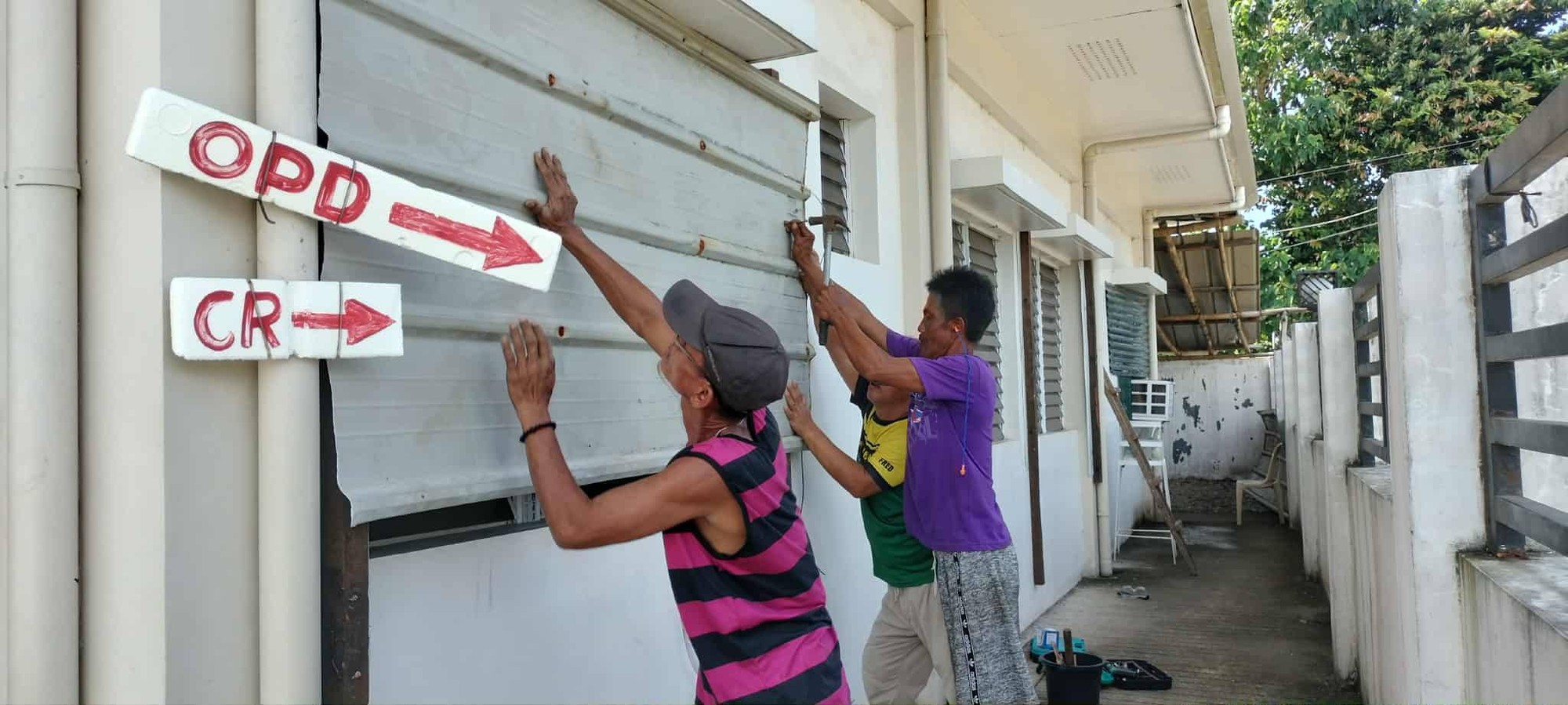 Philippines thông báo siêu bão Ragasa tiếp tục mạnh lên- Ảnh 1. Philippines thông báo siêu bão Ragasa tiếp tục mạnh lên- Ảnh 1.