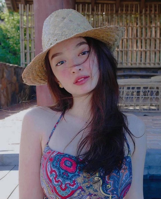 Sắc vóc gợi cảm căng tràn của “ngọc nữ trăm tỷ” đình đám bậc nhất màn ảnh Việt- Ảnh 11.