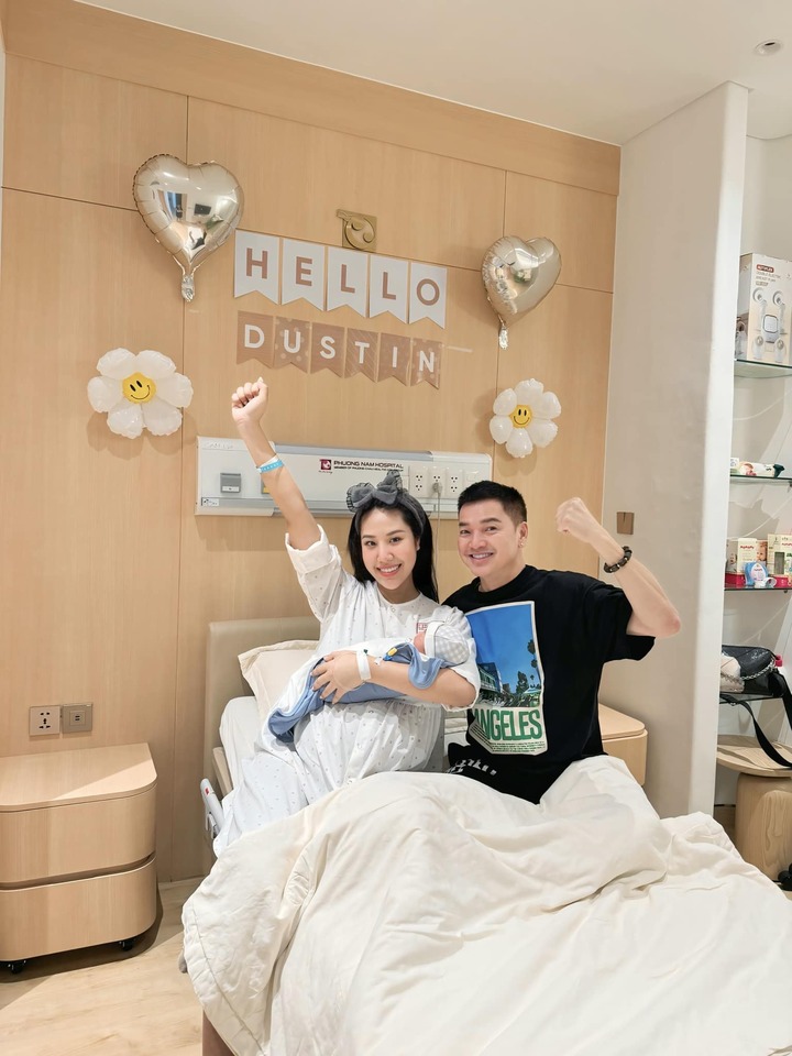 Sao nam U70 "lão hóa ngược", trẻ như thanh niên: Hạnh phúc bên vợ kém 37 tuổi- Ảnh 4.