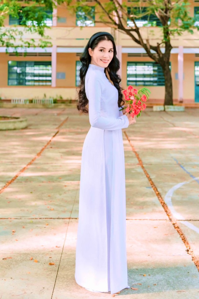 Vợ đại gia đẹp như minh tinh của nam NSƯT là Phó chủ tịch Hội điện ảnh Việt Nam- Ảnh 11.