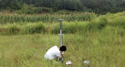 Chàng trai 18 tuổi tự chế tên lửa từ phân bón và ống nhựa, nay trúng tuyển trường hàng không vũ trụ top đầu Trung Quốc- Ảnh 2.