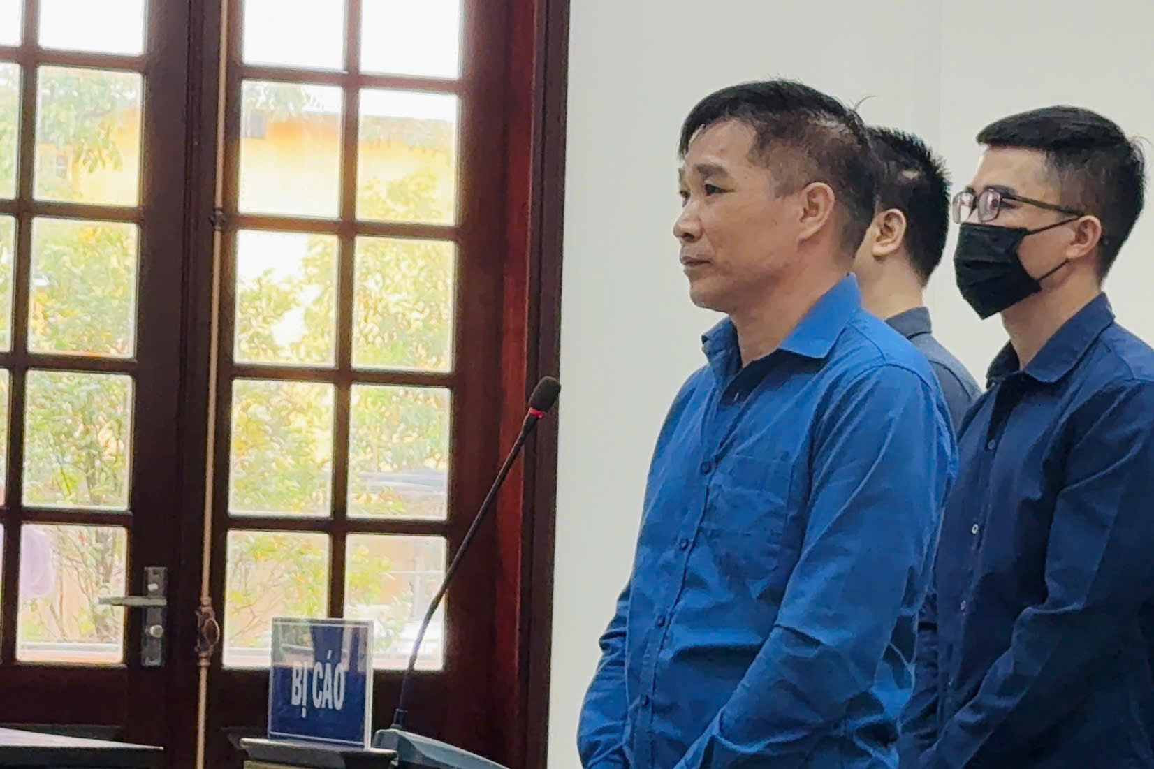 Bình “kiểm” nói bị trầm cảm, không nhớ phạm tội ra sao- Ảnh 2. Bình “kiểm” nói bị trầm cảm, không nhớ phạm tội ra sao- Ảnh 2.