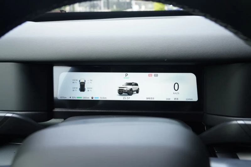 Hãng xe xây nhà máy 20.000 tỷ tại Việt Nam có SUV địa hình 'bản sao' Land Rover Defender mà giá bằng 1/5- Ảnh 5. Hãng xe xây nhà máy 20.000 tỷ tại Việt Nam có SUV địa hình 'bản sao' Land Rover Defender mà giá bằng 1/5- Ảnh 5.