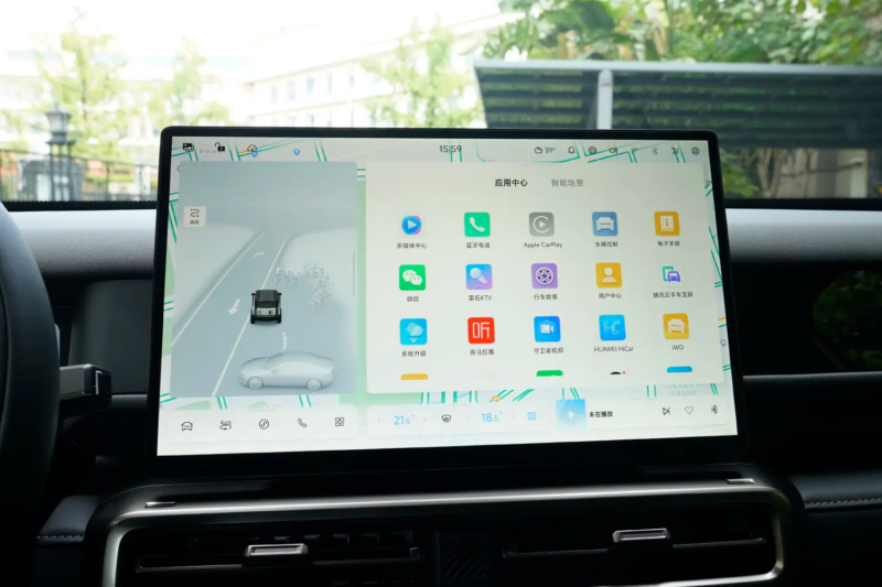 Hãng xe xây nhà máy 20.000 tỷ tại Việt Nam có SUV địa hình 'bản sao' Land Rover Defender mà giá bằng 1/5- Ảnh 6. Hãng xe xây nhà máy 20.000 tỷ tại Việt Nam có SUV địa hình 'bản sao' Land Rover Defender mà giá bằng 1/5- Ảnh 6.