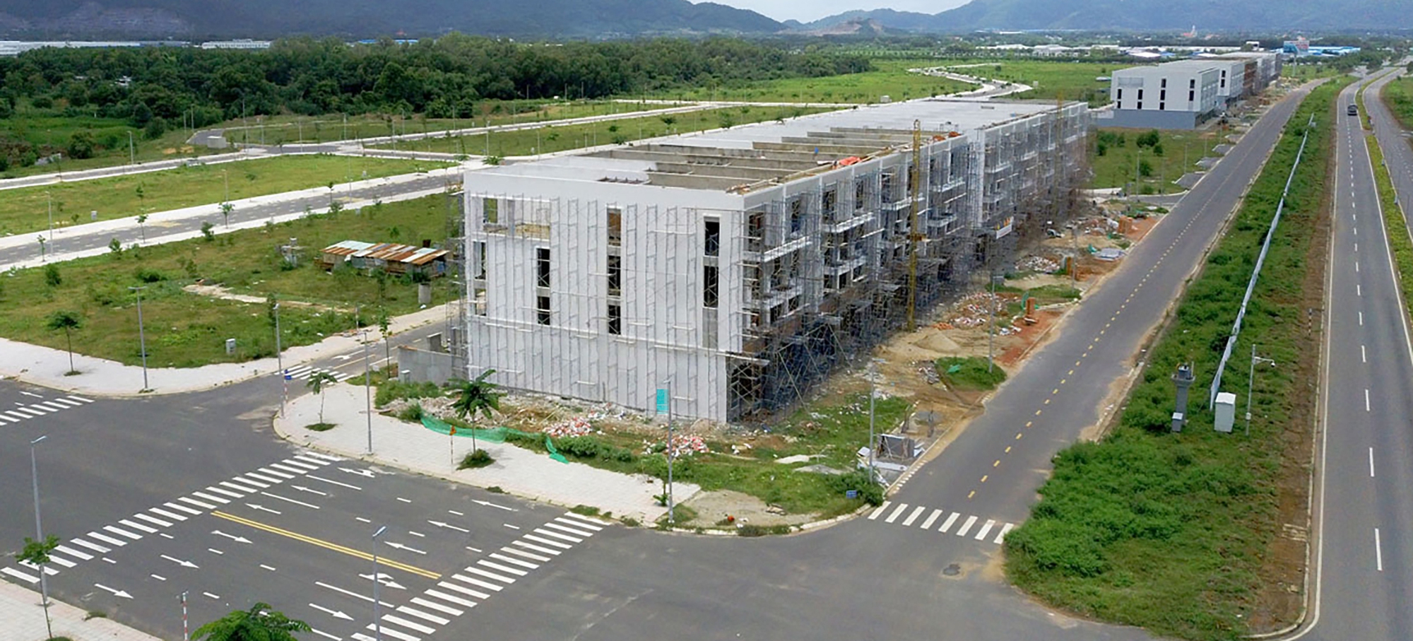 Hàng trăm căn hộ tại trung tâm kinh tế lớn nhất Việt Nam giá chỉ từ 300 triệu sắp mở bán, nhận hồ sơ trong 1 tuần- Ảnh 1.