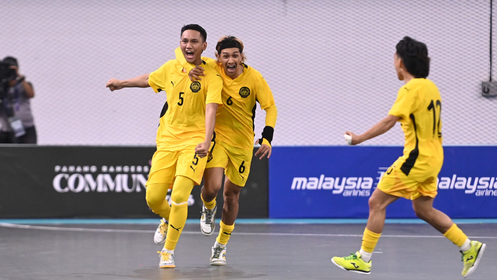 Tuyển Thái Lan thằng giòn giã để cầm chắc vé đi tiếp, nhiều đội ở Đông Nam Á chính thức bị loại sớm- Ảnh 2.