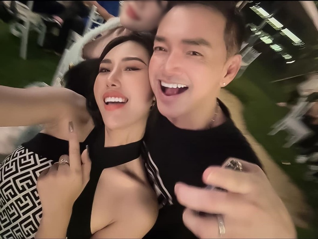 Sao nam U70 "lão hóa ngược", trẻ như thanh niên: Hạnh phúc bên vợ kém 37 tuổi- Ảnh 6.